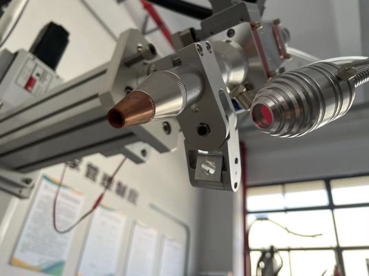 Αυτόματη μηχανή συγκόλλησης λέιζερ ινών με σύστημα ελέγχου Cypcut και 50Hz-5KHz